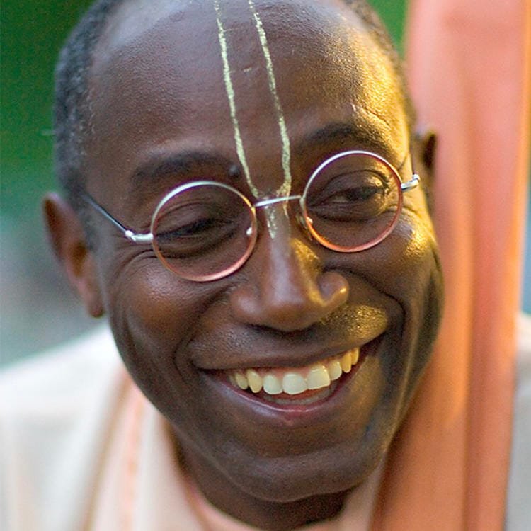 Sripad Bhakti Tirtha Swami2